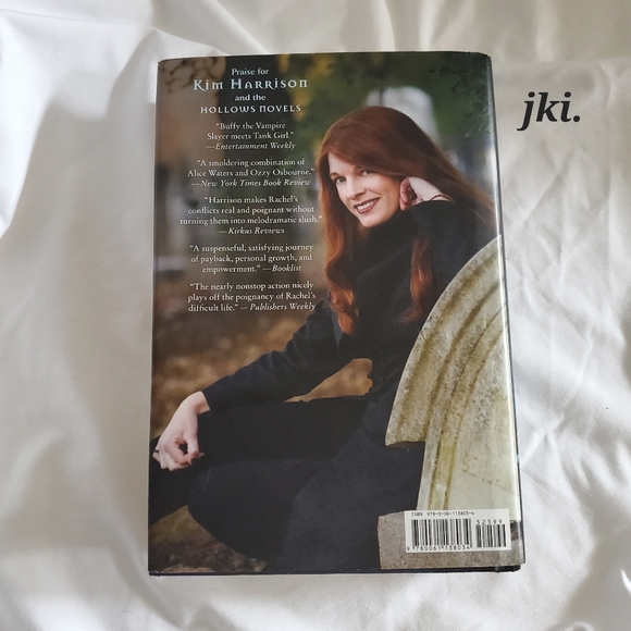 Black Magic Sanction by: Kim Harrison - Picture 11 of 11